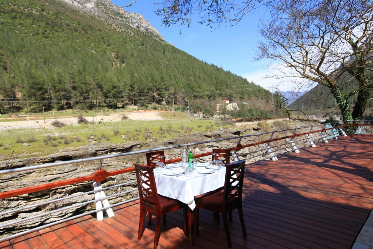 Hotel Gryka E Kelcyres Екстериор снимка