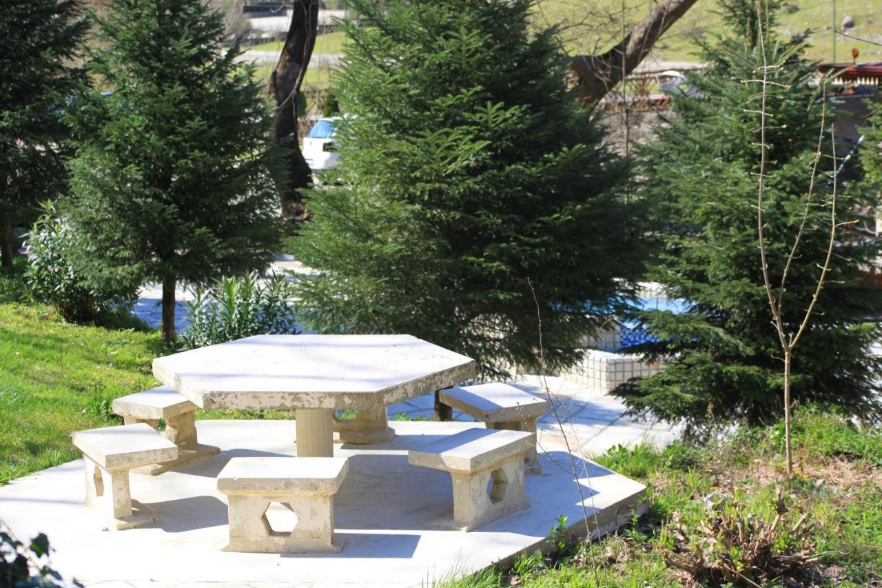 Hotel Gryka E Kelcyres Екстериор снимка