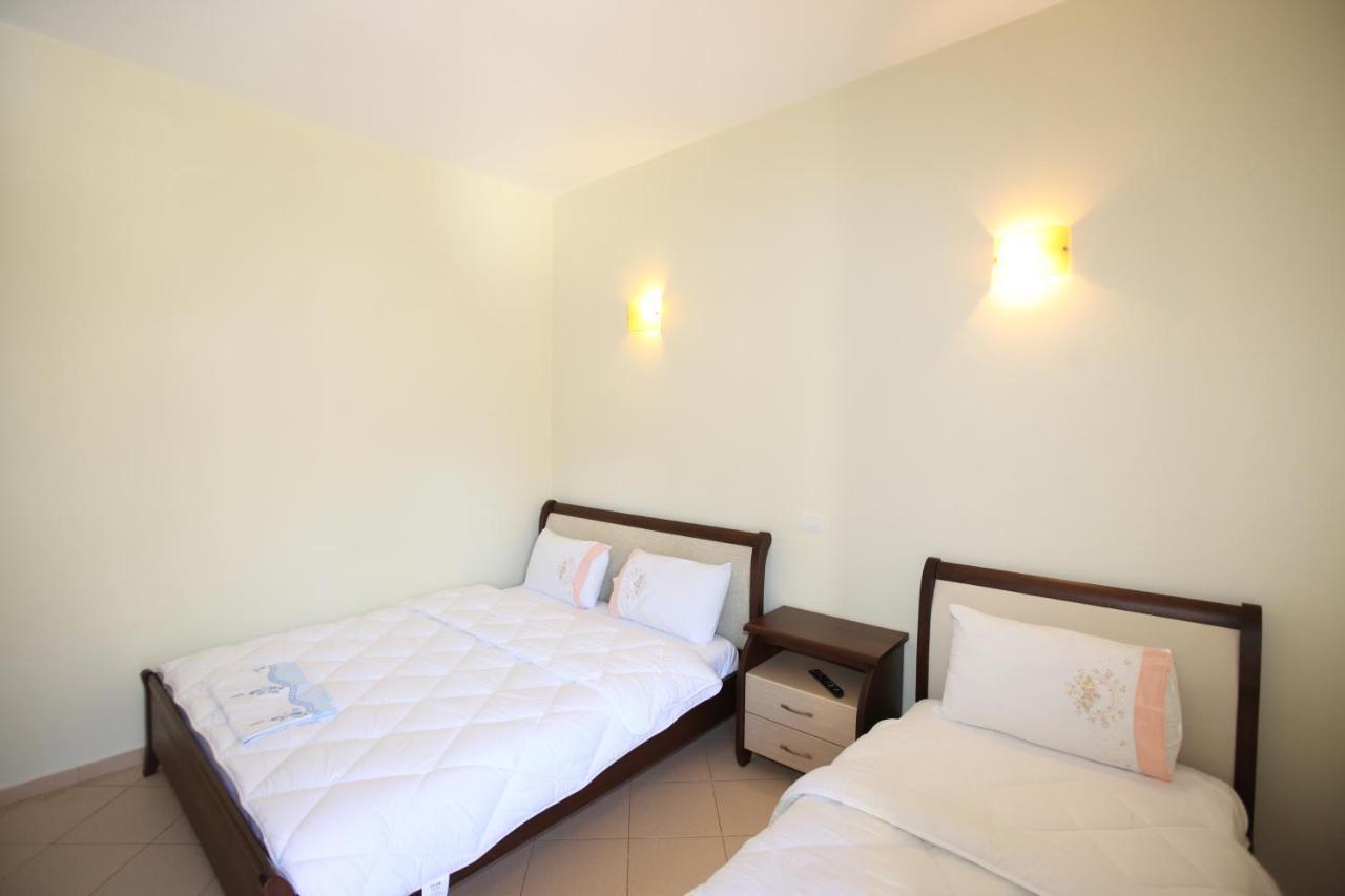 Hotel Gryka E Kelcyres Екстериор снимка